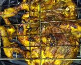 Foto langkah ke 5 dari resep Ayam Bekakak Bumbu Kacang.