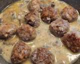 Foto del paso 10 de la receta: Albóndigas en salsa de champiñones