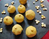 बेसन लड्डू(Besan laddu recipe in Hindi) रेसिपी चरण 5 फोटो