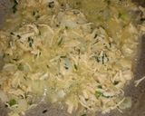 A picture of step 3 of Chicken macaroni pasta.