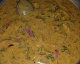 A picture of step 4 of Pyaz ke pkory.