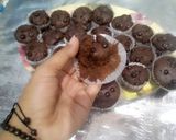 Foto langkah ke 6 dari resep Muffin pisang coklat # berani baking.