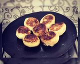 A picture of step 5 of Aloo matar tikki.