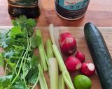Foto del paso 1 de la receta: Ensalada cremosa de rábano, pepino y apio