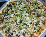 صورة لخطوة 6 من وصفة بيتزا 🍕 على طريقتي