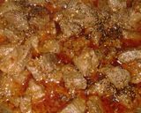 A picture of step 2 of Bun kaleji.