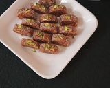 खजूर रोल (Khajoor roll recipe in Hindi) रेसिपी चरण 6 फोटो