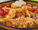 Tojásos lecsó, debreceni kolbásszal (glutén- és tejmentes) recept fázis 6 fotója