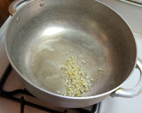 Foto del paso 2 de la receta: Moro de guandule con Auyama y filete de cerdo