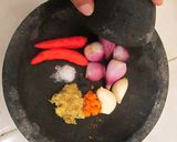 Foto langkah ke 2 dari resep Bawal Masak Belimbing Wuluh.