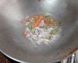 চিকেন স্যুপ (chicken soup recipe in bengali) রেসিপির ধাপ 2 ছবি