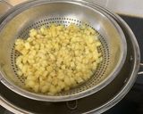 A picture of step 3 of Banana stem salad.