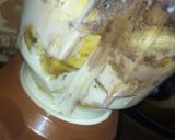 A picture of step 2 of Chocolate date smoothie.