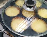 Foto langkah ke 6 dari resep Martabak manis mini.