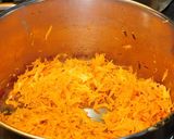 A picture of step 2 of Carrot Halwa.