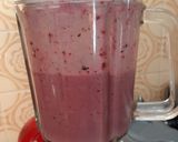 Foto del paso 1 de la receta: Licuado de yogurt y moras
