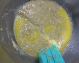 Foto langkah ke 2 dari resep No Knead Banana Raisin Bun.