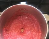 A picture of step 3 of Beetroot kurma.
