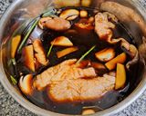 รูปขั้นตอนการทำที่ 1 ของ ข้าวหน้าไก่ต้มซีอิ้ว