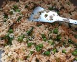A picture of step 5 of Benarasi Chuda Matar.