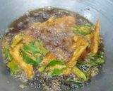 Foto langkah ke 3 dari resep Ayam Goreng Kunyit.