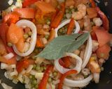 Foto del paso 2 de la receta: Cazuela de mariscos 🦐