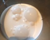 Foto del paso 1 de la receta: Panna cotta de coco con coulis de jamaica y mezcal oaxacaqueño