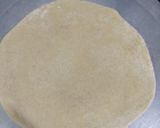 A picture of step 2 of Dal paratha.
