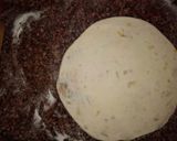 A picture of step 2 of Paratha with leftover potato masala.