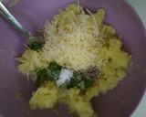 Foto langkah ke 3 dari resep Stik Kentang Keju.