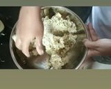 A picture of step 2 of Aloo paneer cheese balls.