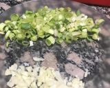 Foto del paso 1 de la receta: Fideos con salsa de pollo y puerro