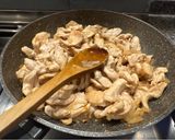 Foto del paso 4 de la receta: Salteado rápido al ajillo