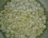 A picture of step 1 of Dahi wali matar curry.