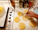 Foto del paso 4 de la receta: Sopaipillas chilenas sin manteca