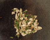 Foto langkah ke 3 dari resep Kroket roti tawar sederhana.