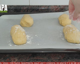 Foto del paso 3 de la receta: Choripanes o bollos preñaos