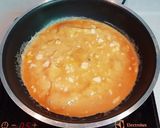 รูปขั้นตอนการทำที่ 9 ของ พาสต้าดำแกงเขียวหวานกุ้งห่อไข่