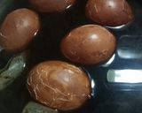 Foto langkah ke 3 dari resep Telur Pindang Retak Seribu.