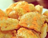 Hình bước làm 6 của món Da heo chiên giòn lắc phomai