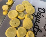 Une image de l'étape 3 de Saumon mariné au citron confit et aneth à la plancha.