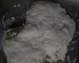 A picture of step 2 of Veg momos.
