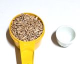 รูปขั้นตอนการทำที่ 1 ของ Sunflower seed milk (นมเมล็ดทานตะวัน)