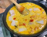 Une image de l'étape 13 de Curry de Julienne au lait de coco, épices et tomates.