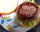 Foto del paso 4 de la receta: Hamburguesa de ternera con pera y gorgonzola