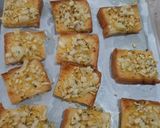 Foto langkah ke 4 dari resep Garlic Bread Roti Tawar.
