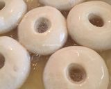 Foto langkah ke 6 dari resep Donat Buttermilk.