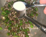 குடைமிளகாய் மிளகு சாதம் ரெசிபி ஸ்டேப் 2 புகைப்படம்