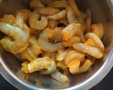 A picture of step 1 of Chilli Garlic PRAWNS.