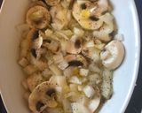 Foto del paso 1 de la receta: 186. Ensalada de pollo con champiñones (entrante ensalada)